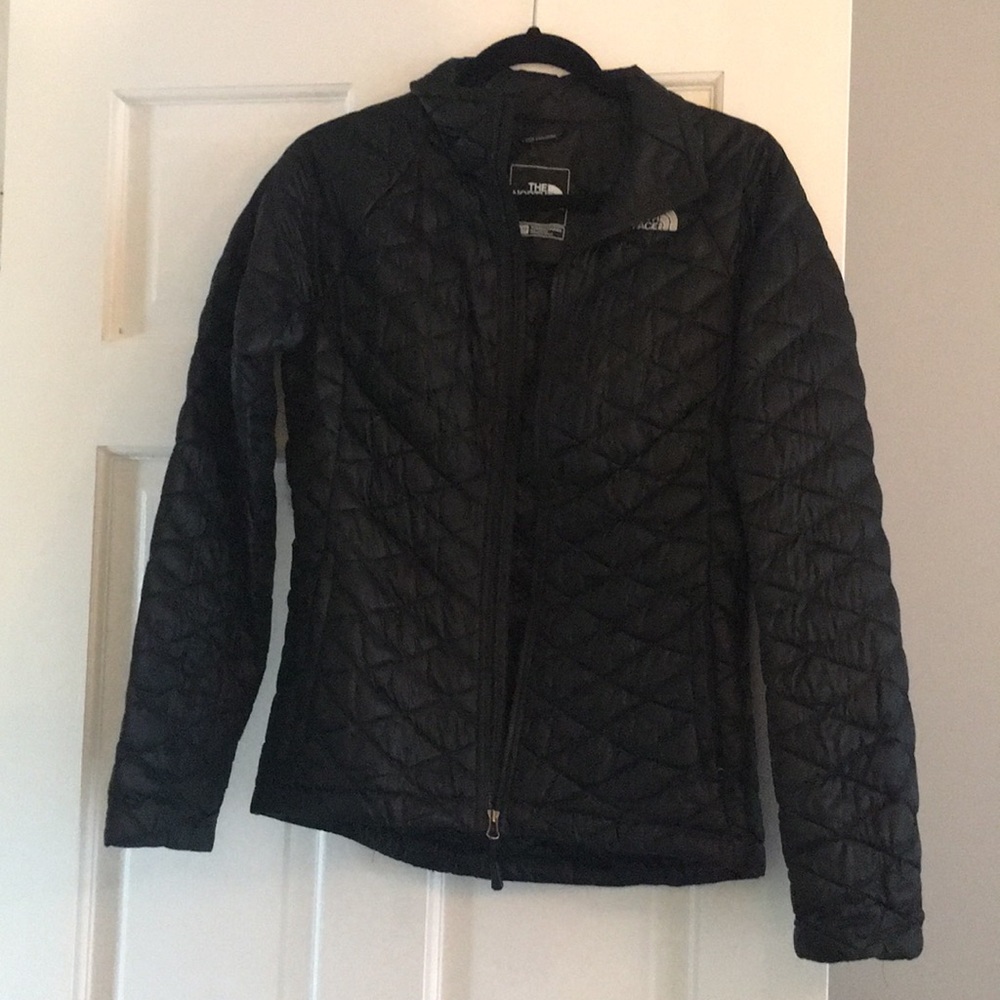 Women’s black North Face jacket
